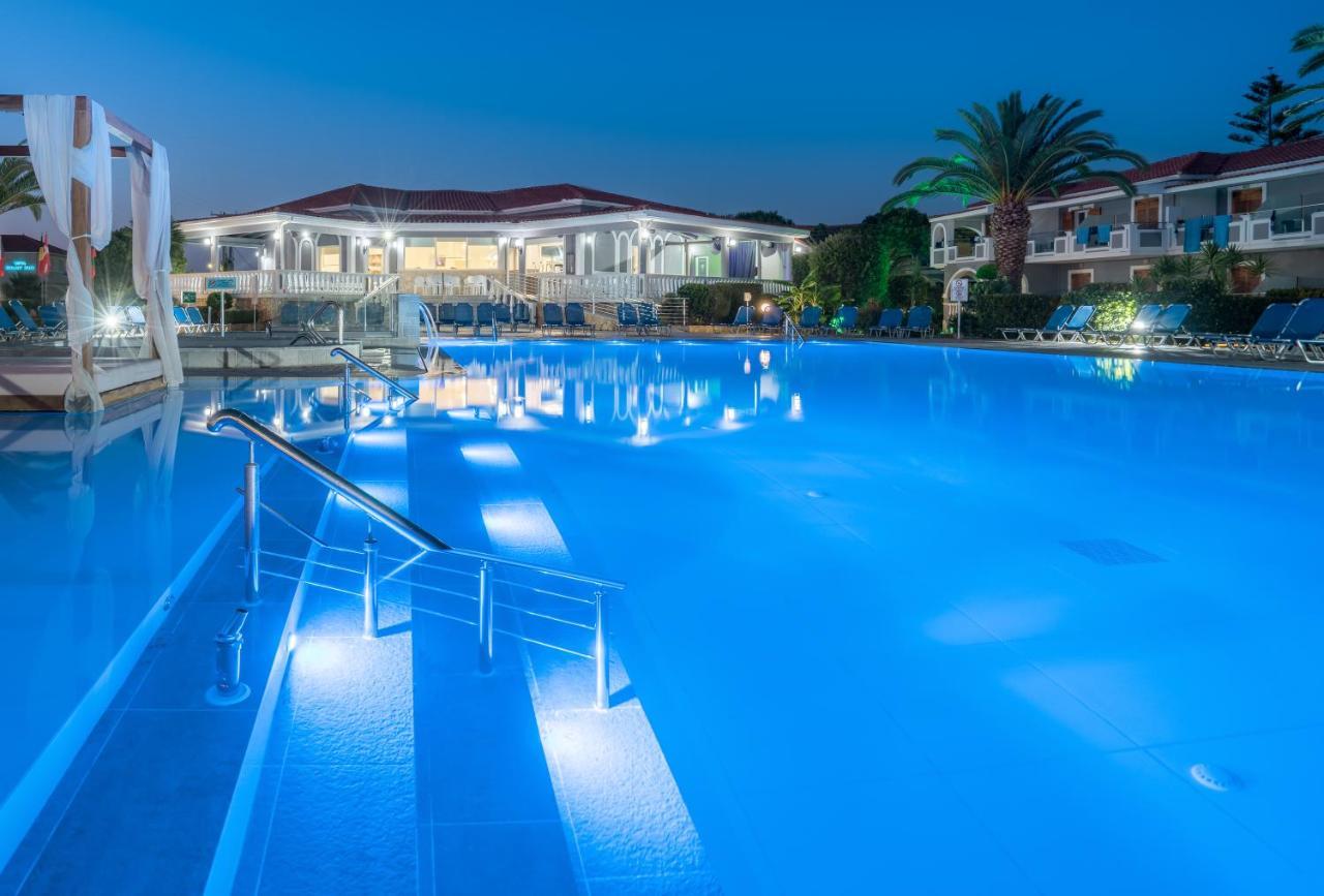 Golden Sun Hotel Каламакион Экстерьер фото